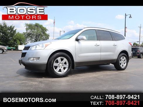 Used 2012 Chevrolet Traverse LT AWD/4WD image 1