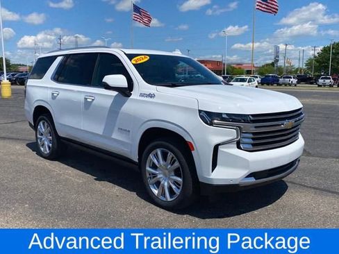 Certified 2024 Chevrolet Tahoe High Country w/ Premium Package AWD/4WD image 8