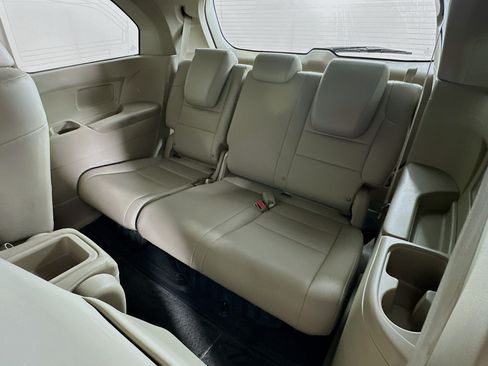 Used 2013 Honda Odyssey EX-L image 27