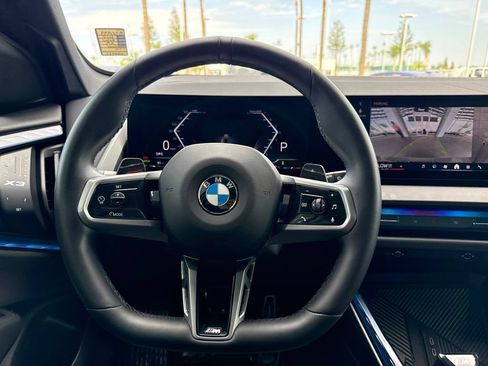 Used 2025 BMW X3 xDrive30i w/ Premium Package AWD/4WD image 18
