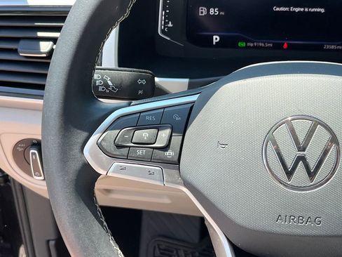 Used 2023 Volkswagen Atlas SE w/ Black Wheel Package AWD/4WD image 13