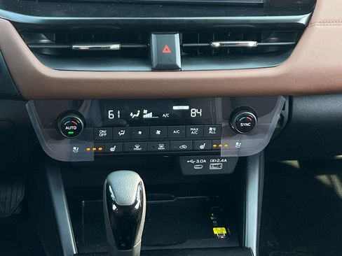 New 2026 Subaru Outback Touring XT image 18