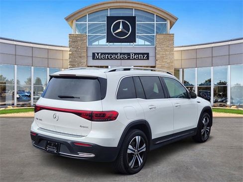 Certified 2023 Mercedes-Benz EQB 300 4MATIC image 4