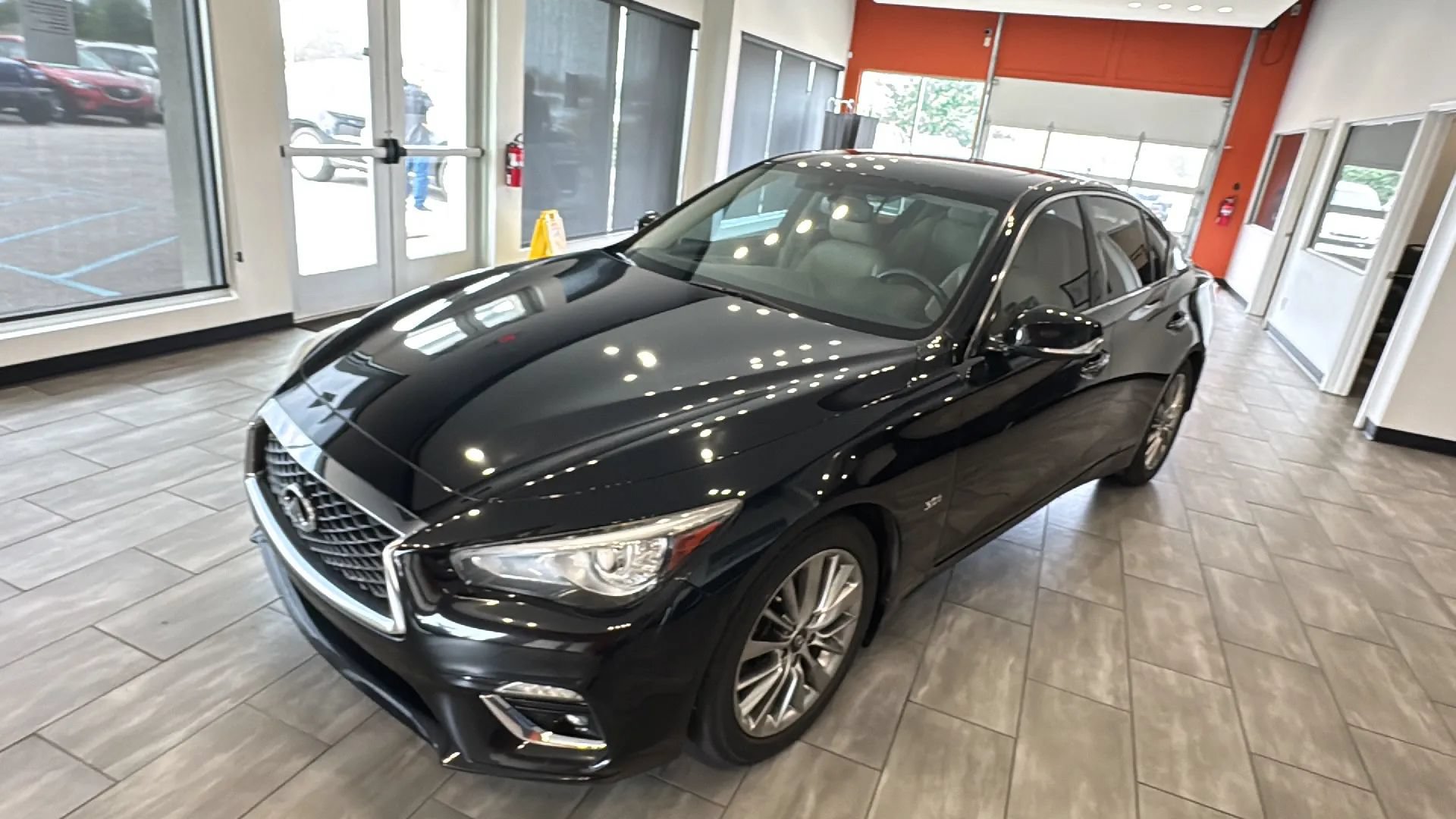 Used 2019 INFINITI Q50 Luxe w/ Cargo Package (L96) RWD image 8