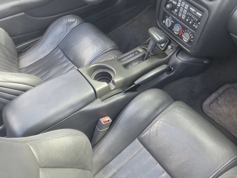 Used 1998 Pontiac Firebird Trans Am image 6