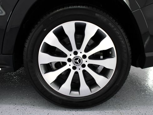 Used 2018 Mercedes-Benz GLS 450 4MATIC w/ Premium Package image 88