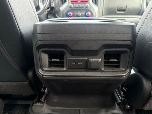 Used 2021 Chevrolet Silverado 1500 LT Trail Boss w/ LPO, Dark Essentials Package AWD/4WD image 40