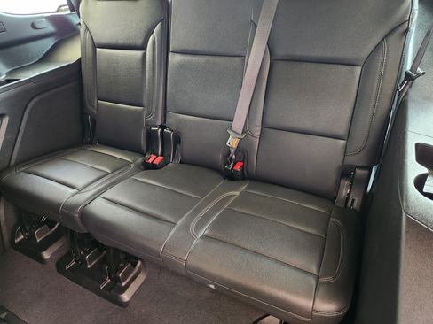 Certified 2024 Chevrolet Tahoe LT RWD image 32