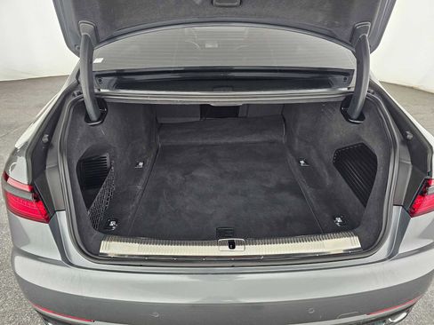 Used 2019 Audi A8 L 3.0T image 14