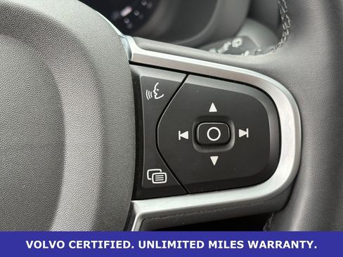 Certified 2025 Volvo XC60 B5 Core AWD/4WD image 19