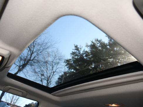 Used 2016 Toyota 4Runner Limited image 7