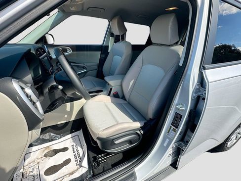 Certified 2021 Kia Soul LX FWD image 19