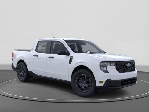 New 2025 Ford Maverick XLT w/ Equipment Group 302A AWD/4WD image 7
