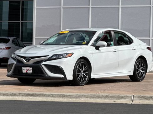 Certified 2024 Toyota Camry SE w/ Convenience Package FWD image 10