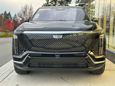 New 2026 Cadillac Vistiq Premium Luxury image 8