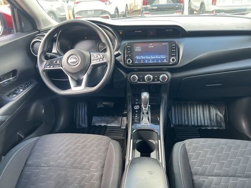 Certified 2024 Nissan Kicks SV image 17