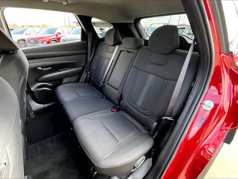 Certified 2025 Hyundai Tucson SEL image 19