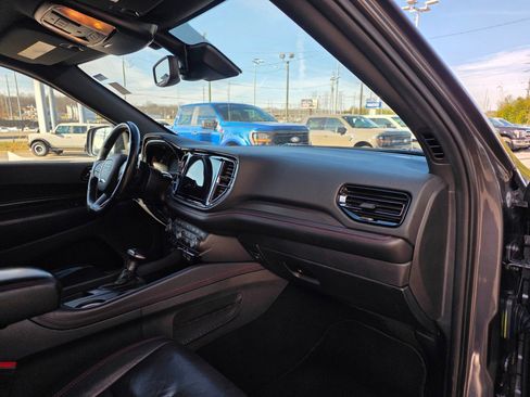 Used 2024 Dodge Durango GT image 17