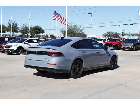 Used 2023 Honda Accord Sport image 6