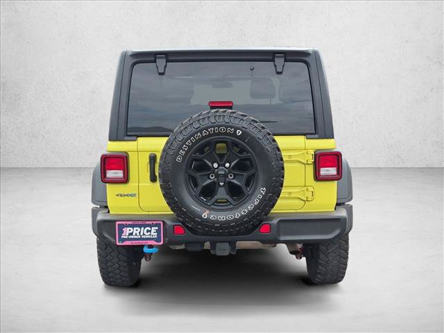 Used 2023 Jeep Wrangler Unlimited w/ Cold Weather Group AWD/4WD image 7