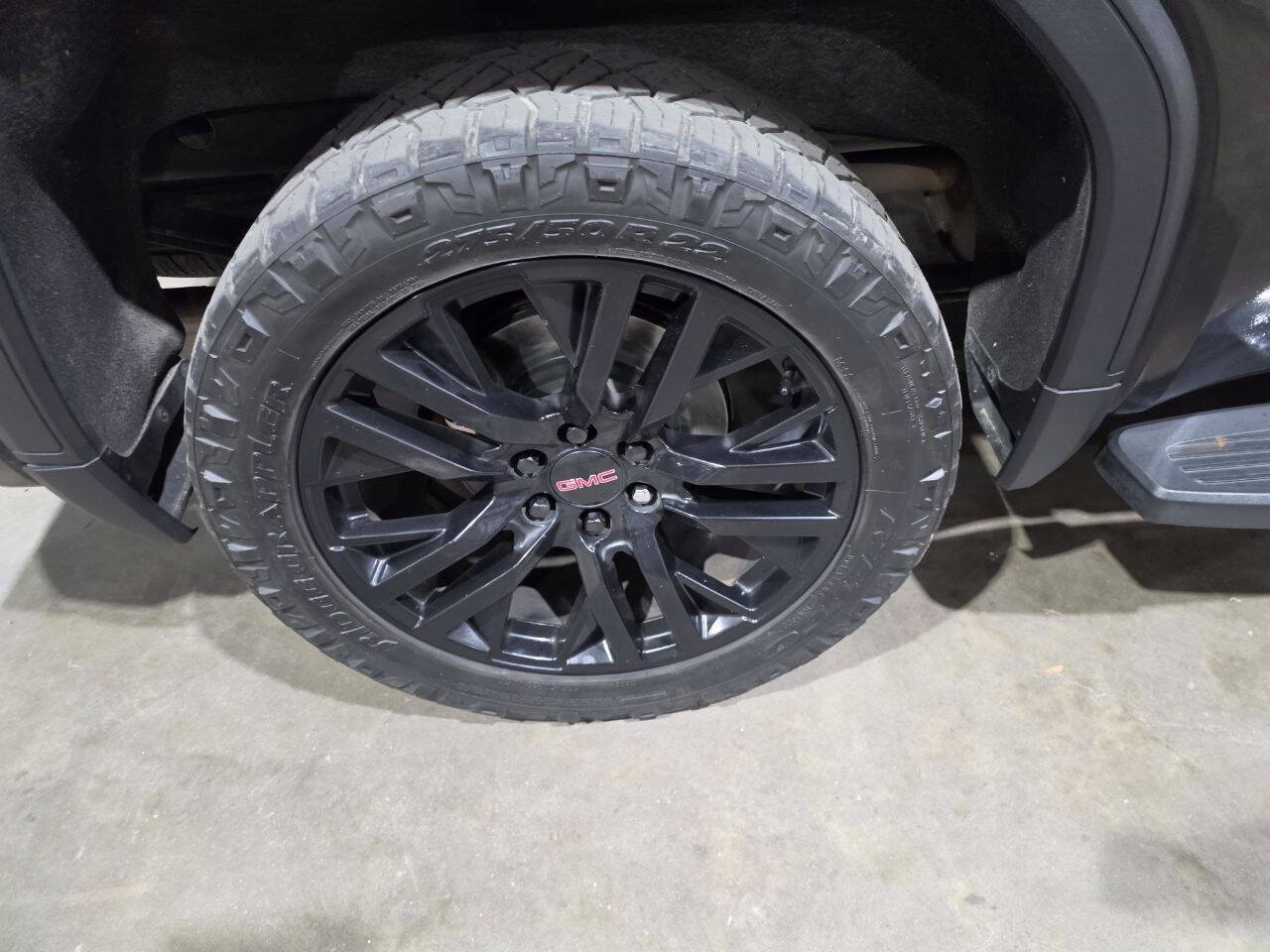 Used 2019 GMC Sierra 1500 Denali w/ Driver Alert Package II AWD/4WD image 23