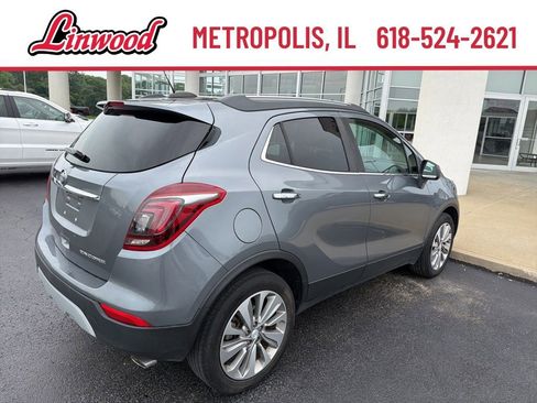 Used 2020 Buick Encore Preferred FWD image 6