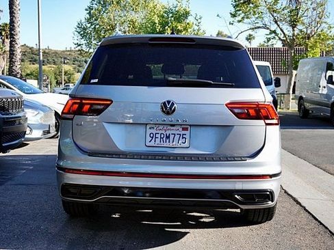 Used 2023 Volkswagen Tiguan SE R-Line image 9