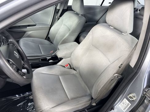 Used 2016 Honda Accord LX image 18