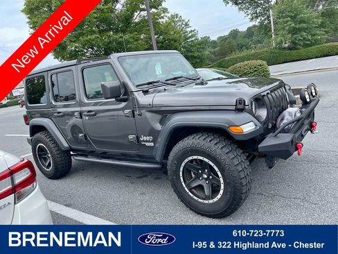 Used 2019 Jeep Wrangler Unlimited Sport S AWD/4WD image 1