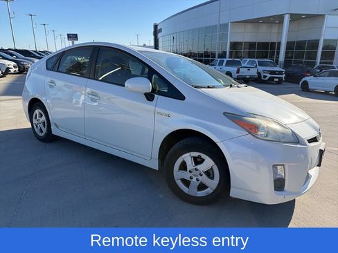 Used 2010 Toyota Prius Two image 2