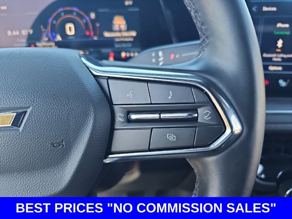 Used 2025 Chevrolet Tahoe LT RWD image 19