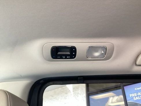 Used 2025 Honda Odyssey EX-L image 22