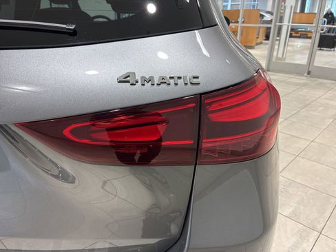 Used 2026 Mercedes-Benz GLA 250 4MATIC image 6