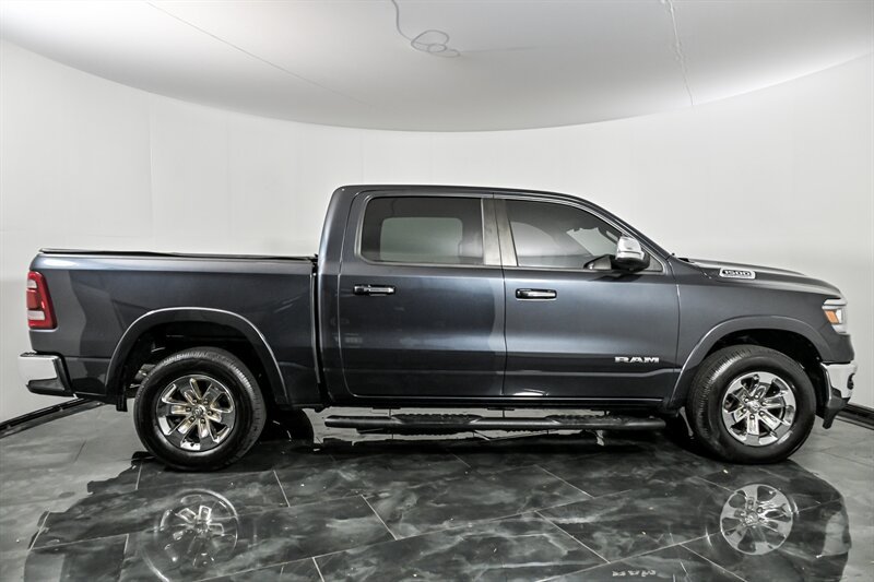 Used 2021 RAM 1500 Laramie AWD/4WD image 9