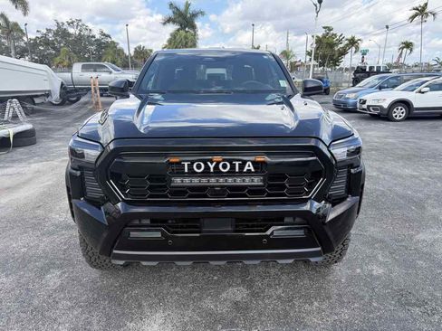 Used 2024 Toyota Tacoma SR w/ SR Upgrade Package image 3