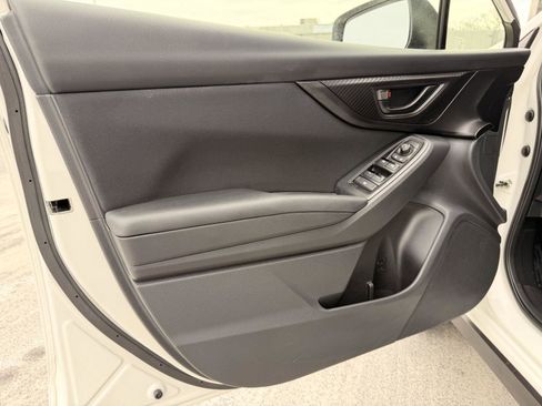 Certified 2023 Subaru Crosstrek 2.0i image 18