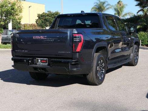 New 2026 GMC Sierra EV Elevation image 5