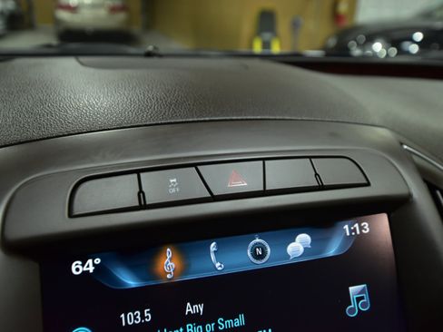 Used 2016 Buick Regal image 24