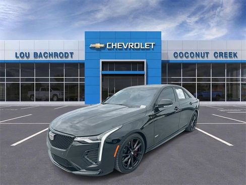 Used 2023 Cadillac CT4 V w/ Technology Package image 4