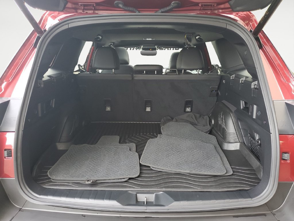 Certified 2026 Subaru Outback Limited AWD/4WD image 16