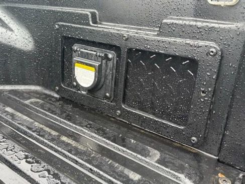 Used 2021 Toyota Tacoma 4x4 Double Cab image 13