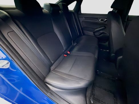 Used 2023 Honda Civic Sport image 14