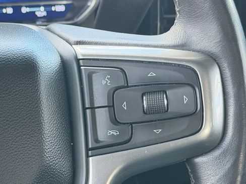 Used 2022 Chevrolet Silverado 1500 LT AWD/4WD image 14