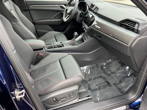 Certified 2025 Audi Q3 2.0T Premium Plus w/ Premium Plus Package image 13