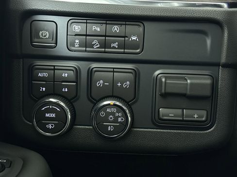 New 2026 Chevrolet Tahoe Z71 w/ Z71 Off-Road Package image 78