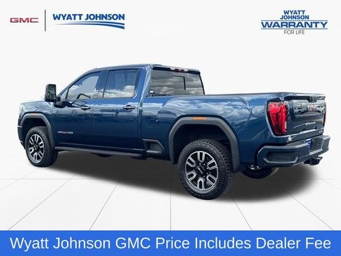 Used 2023 GMC Sierra 2500 AT4 w/ AT4 Premium Plus Package AWD/4WD image 3