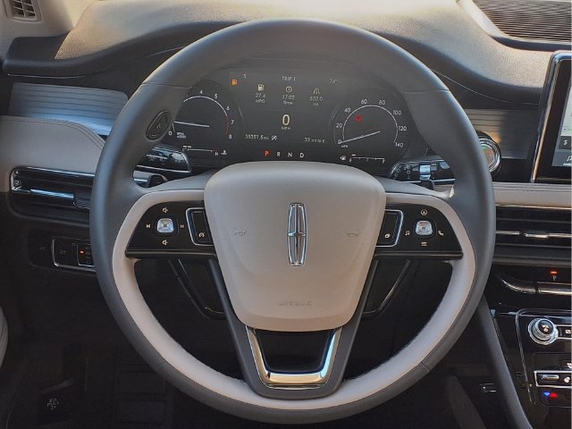 Used 2022 Lincoln Corsair AWD w/ Equipment Group 101A image 28
