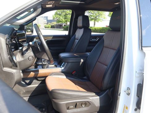 Used 2024 Chevrolet Silverado 1500 High Country w/ Max Trailering Package AWD/4WD image 33