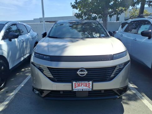 New 2026 Nissan Murano Platinum AWD/4WD image 2