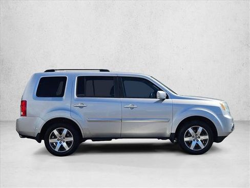 Used 2012 Honda Pilot Touring image 4